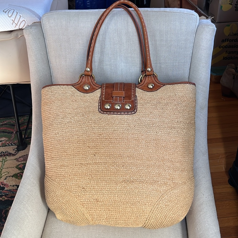 Coach Bleecker Carriage Straw XXL Embossed Lthr Beach Tote Wallet Passport Hldr - Picture 8 of 16